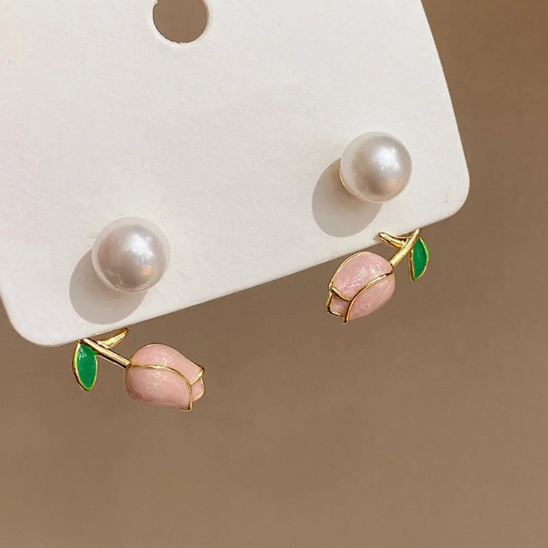 Brilla y resalta: Aretes Tulipán Rosa 🌷+ Caja de regalo