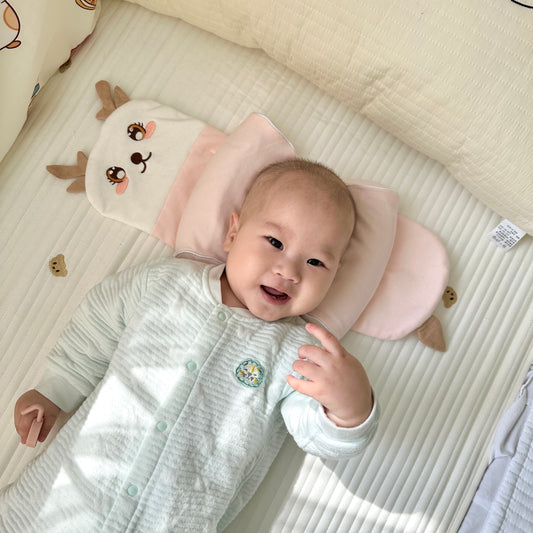 BabyCare™ – Almohada Ergonómica para el correcto desarrollo de la cabeza de tus Bebés